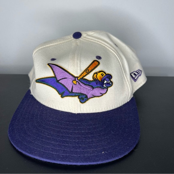 New Era Accessories Vintage The Minor Leagues New Era The Louisville River Bats Baseball Hat